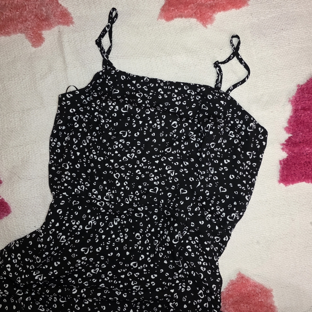 Francescas Black/White Heart Side Slit Dress